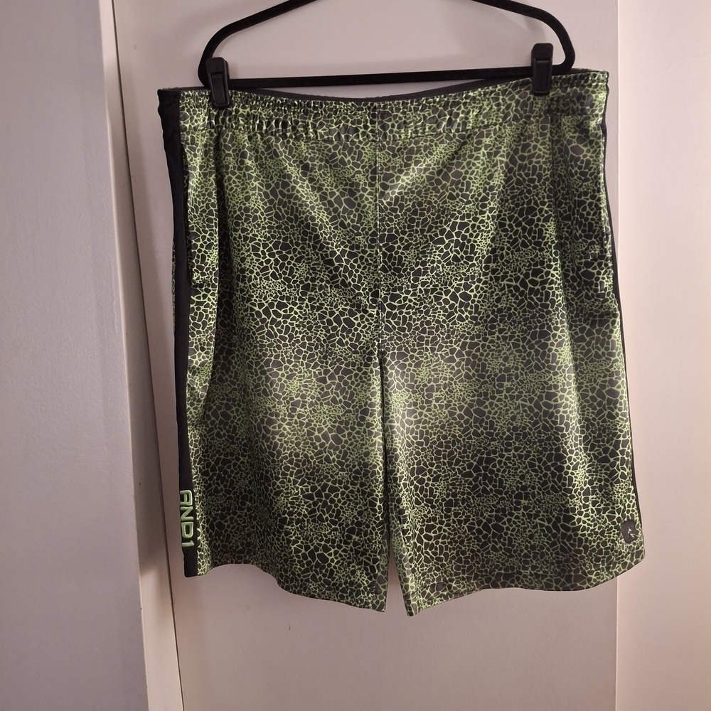 And1 Men's Black and Green Athletic Shorts